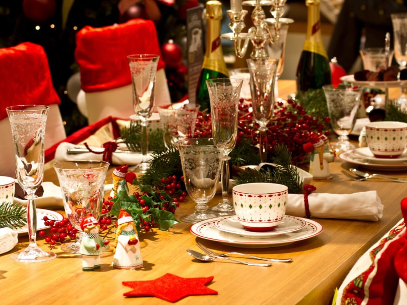 christmas dinner table